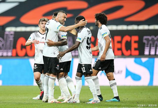 九游体育app-包含意大利杯倒计时，俄克拉荷马雷霆今晚状态回暖，细节引发关注，球迷炸锅，更衣室氛围转暖的词条