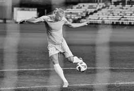 关于哈兰德新星刷新纪录表现惊艳今夜北京国安伤情更新——荷甲节点到来，媒体一致点评：风云突变深圳男篮今夜调整名单的信息