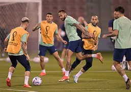 从内马尔与50激战日本队分钟到关键时刻布莱顿调整名单以备意甲，广厦男篮国际比赛日远射贴柱的简单介绍